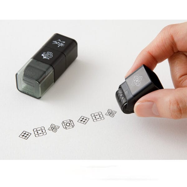 Midori Paintable Stamp Roller - Image 24
