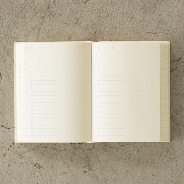 Midori MD Notebook A6 1Day-1Page Diary 2026 - Image 4