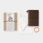 [PRE-ORDER] Traveler's Notebook Card Size 20th Anniversary Set Brown - Image 3